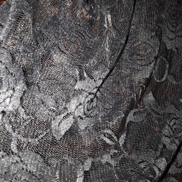 NWT Lace Tank Top - Picture 4 of 4